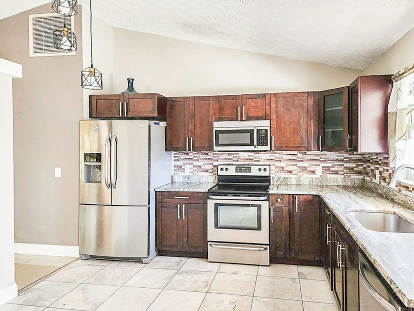 Port St. Lucie Home for rent – photo 5