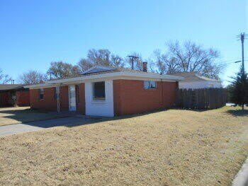 1202 5Th Street – photo 2