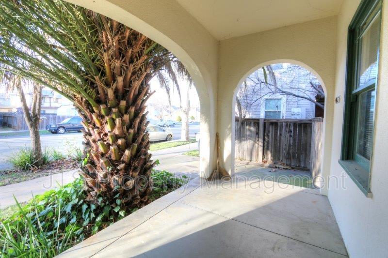 2009 27th Street – photo 2