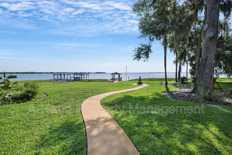 606 N Shore Dr – photo 4