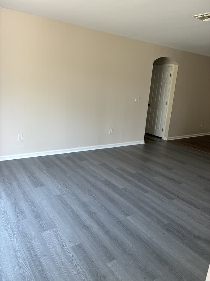 6114 East Pike Street – photo 2
