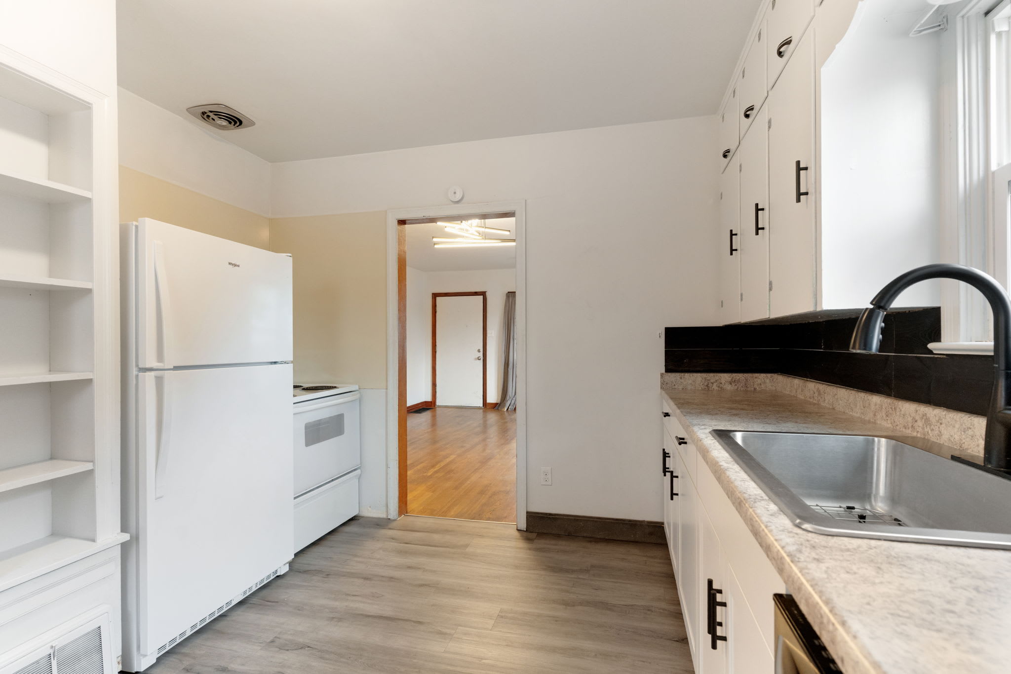 2625 Gunnison Street – photo 5