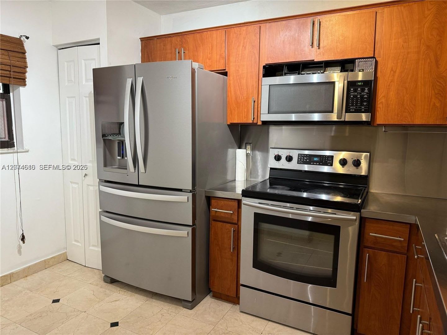 20800 Ne 8Th Court 206 17 Miami Fl 33179 2065 – photo 1