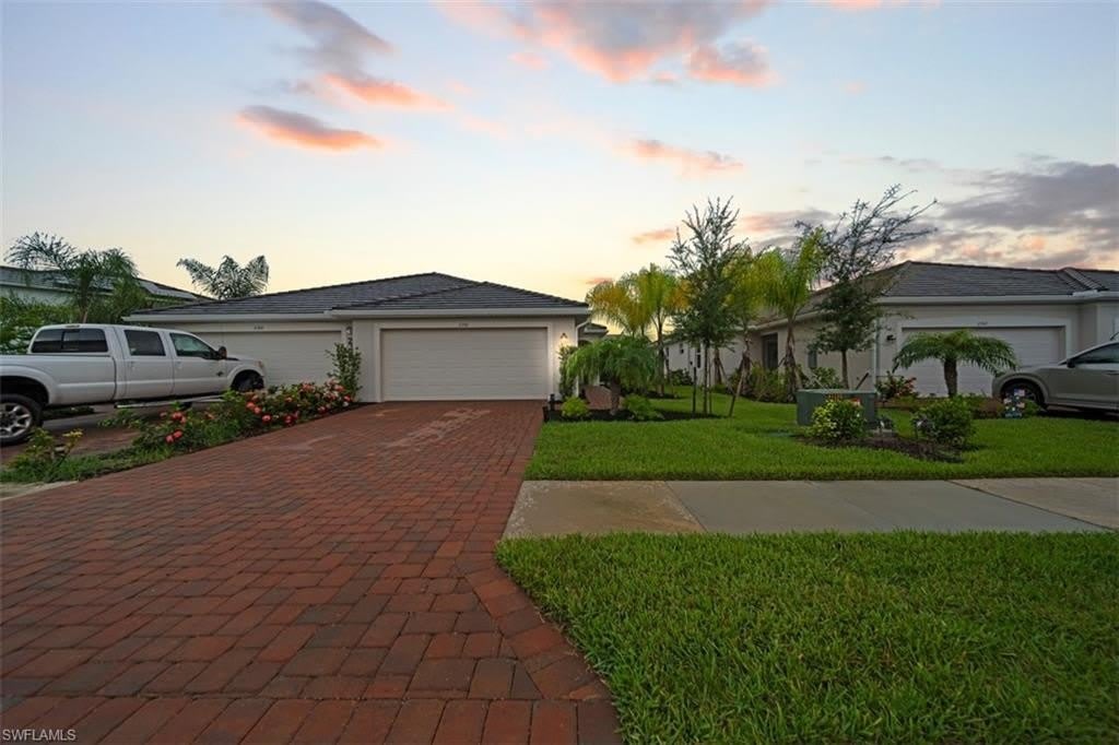2356 Dragonfruit Way – photo 2