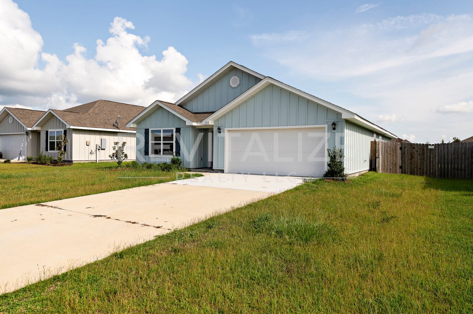 Coming Soon Beautiful 4Br 2Ba Smart Home In Raley Farms Community Pool Minutes From The Beach – photo 3