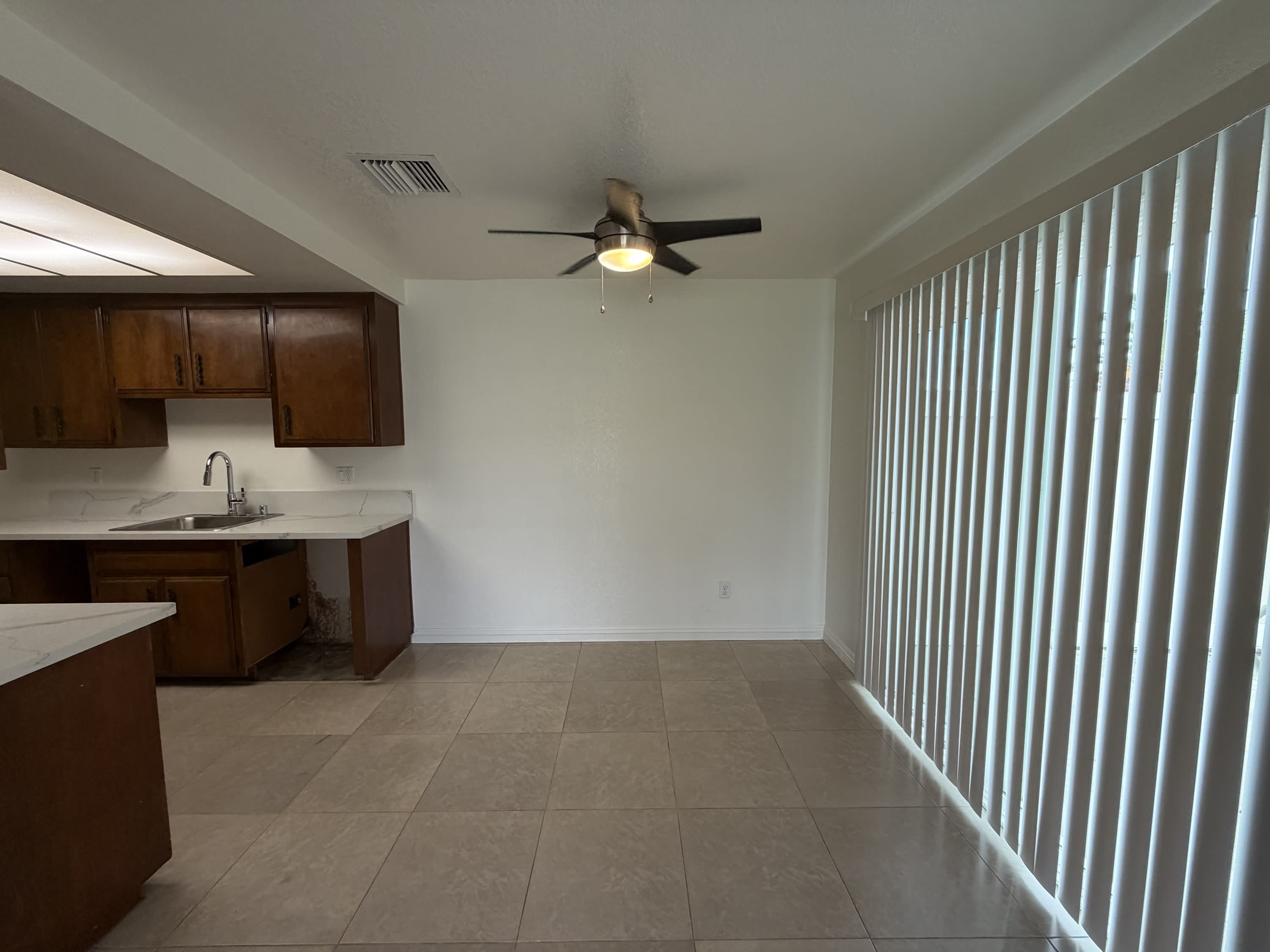 12635 Franklin ct. Unit 1A – photo 4