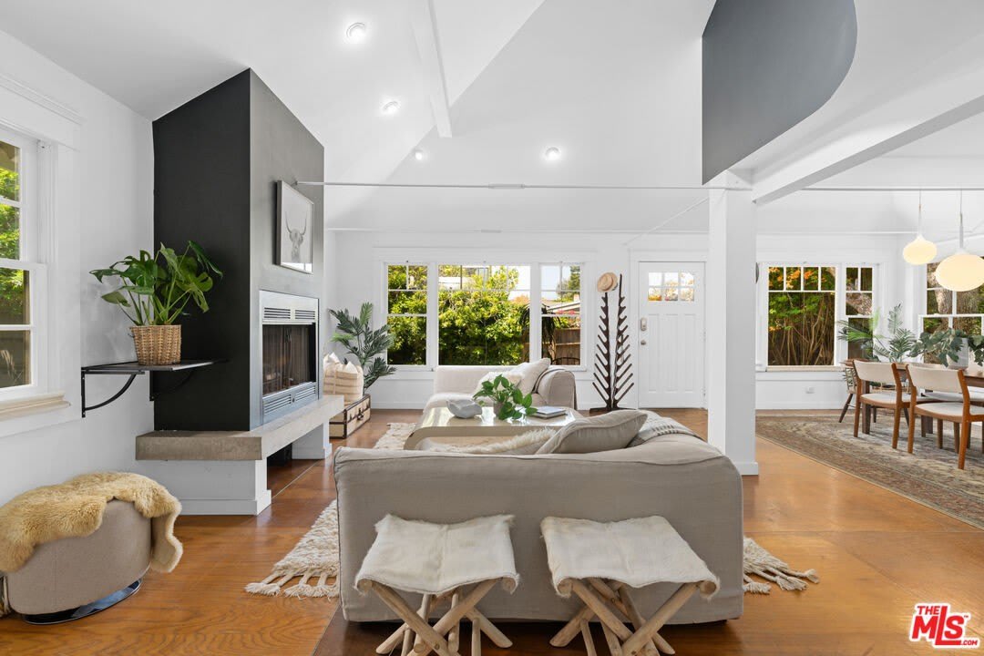 340 5th Ave – photo 5