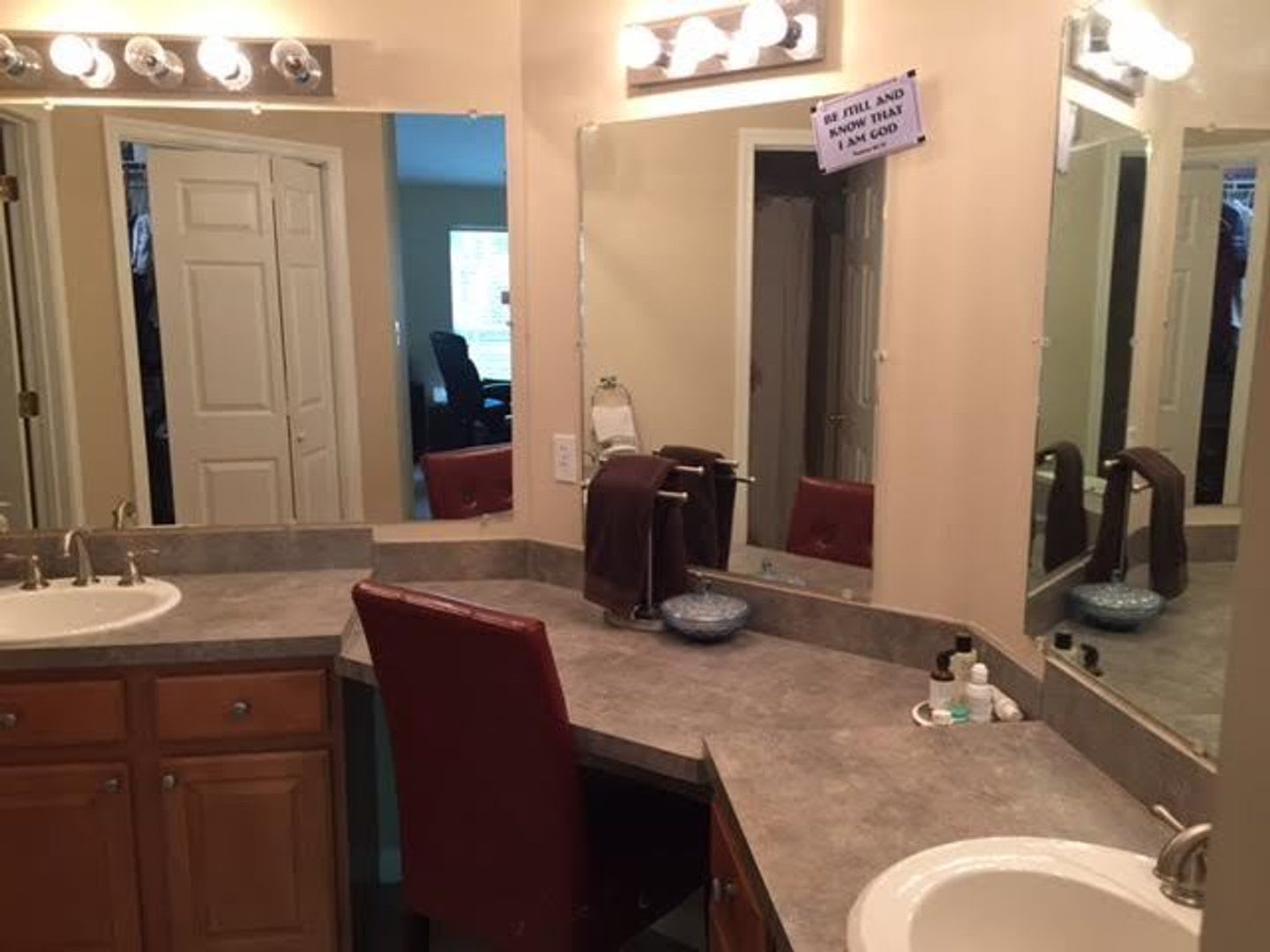 Farragut One-Level 2BR/ 2BA One-Level Condo – photo 5
