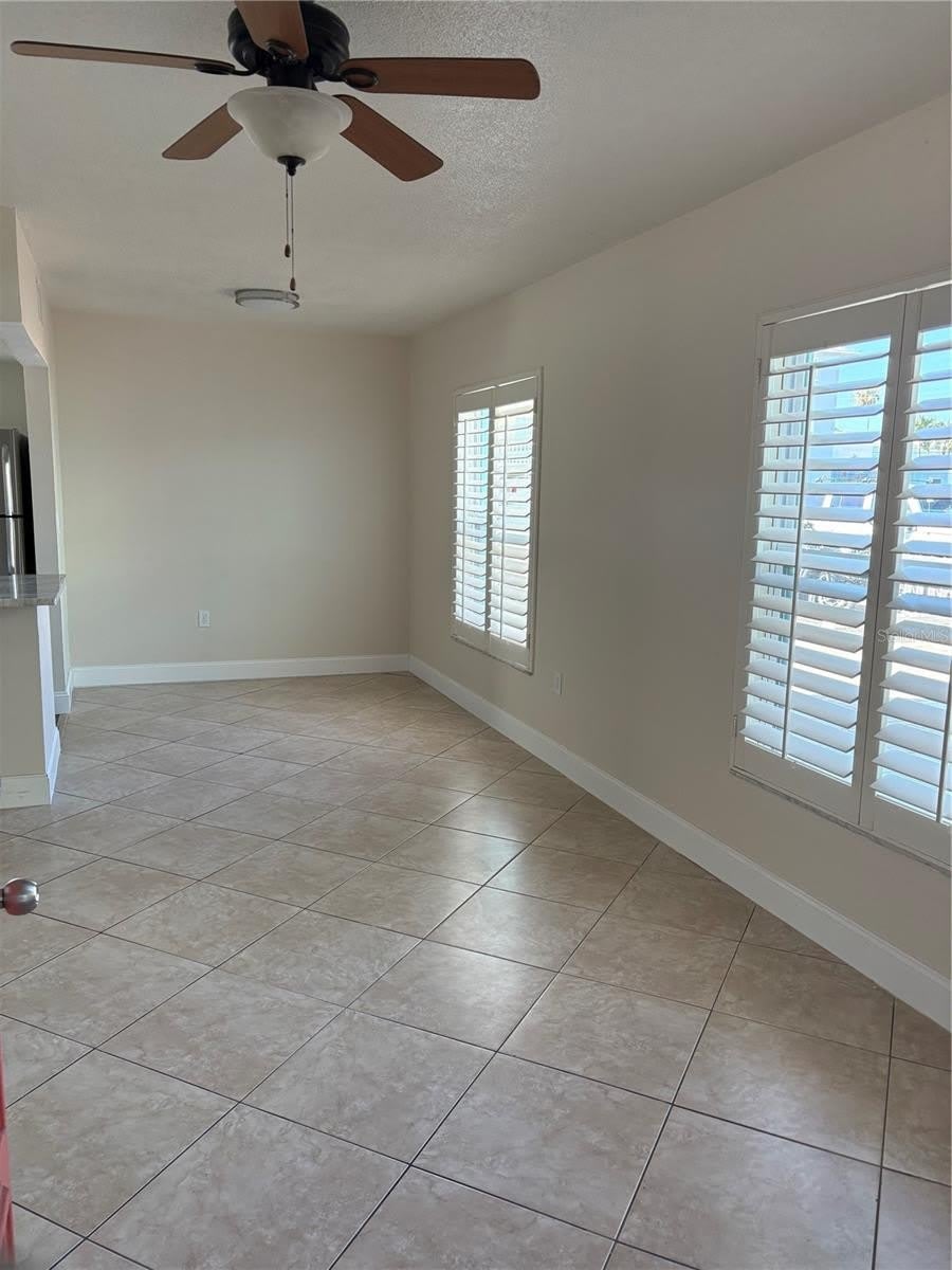 555 69TH Avenue – photo 4