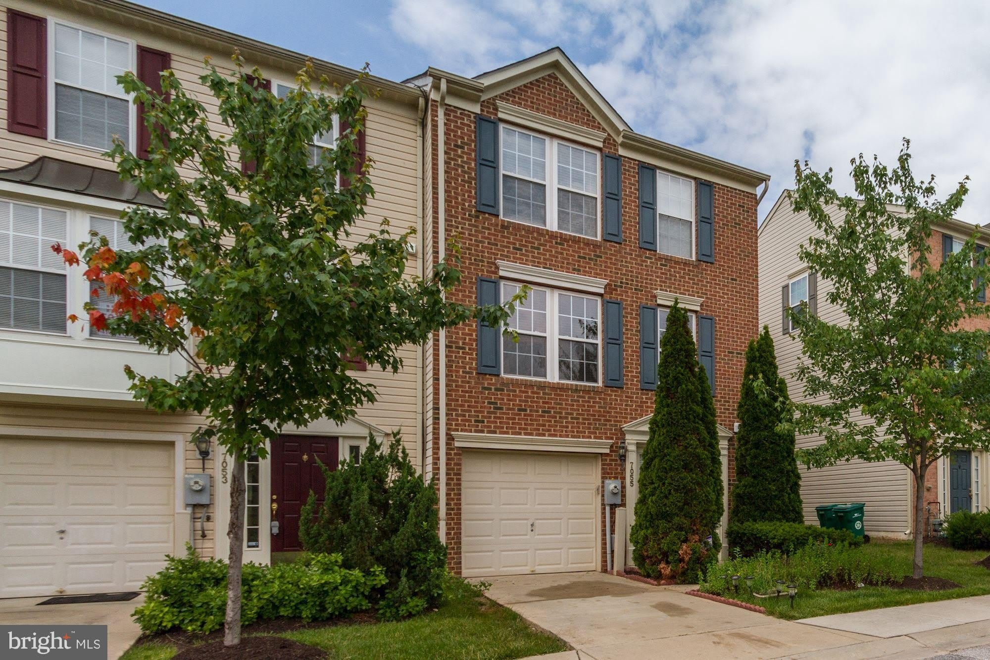 7055 Oak Grove Way – photo 2