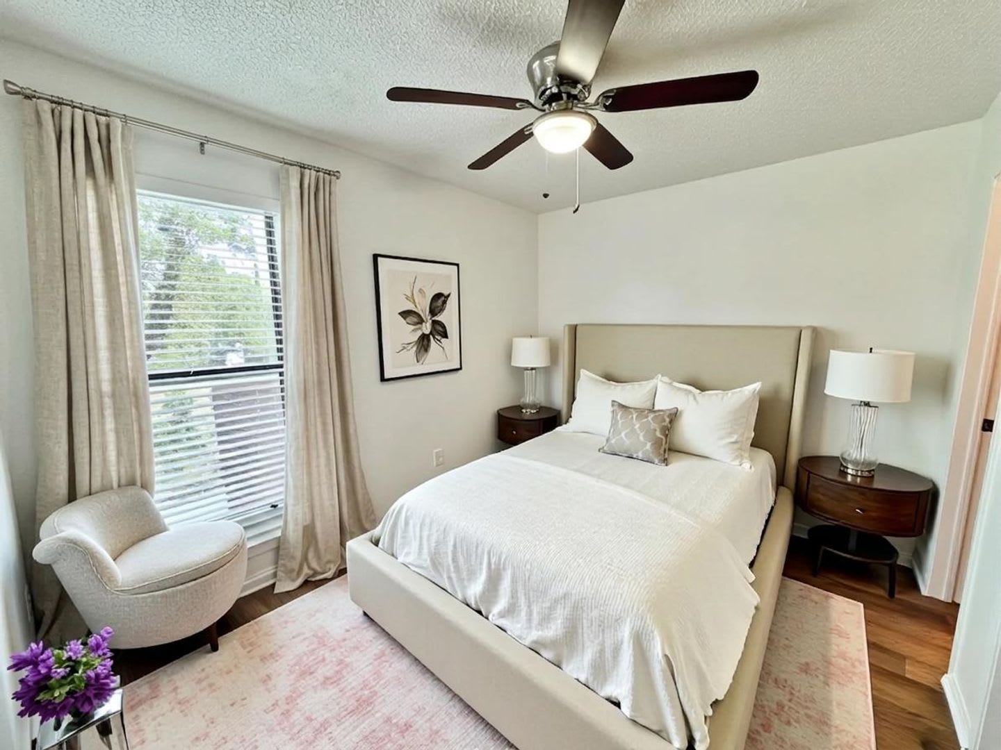 Move In Ready Townhome With Thoughtful Multi Level Design And New Flooring – photo 3