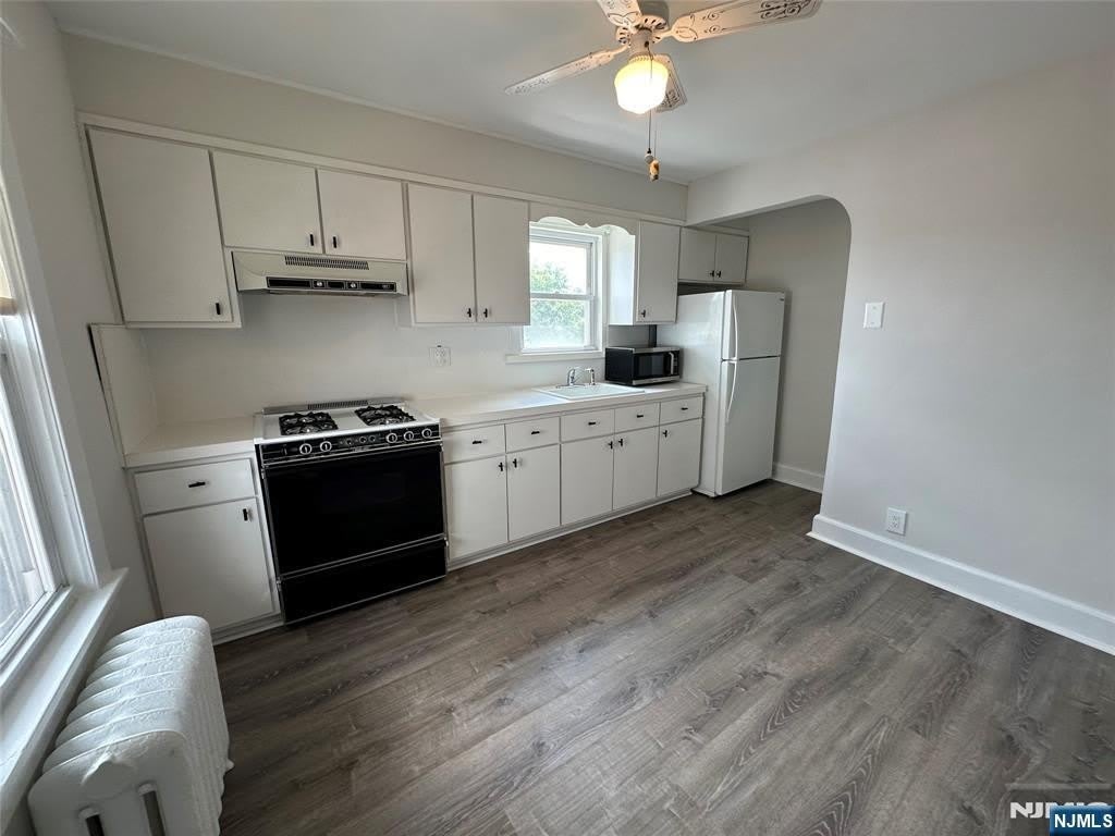 268 Harrington Avenue – photo 2