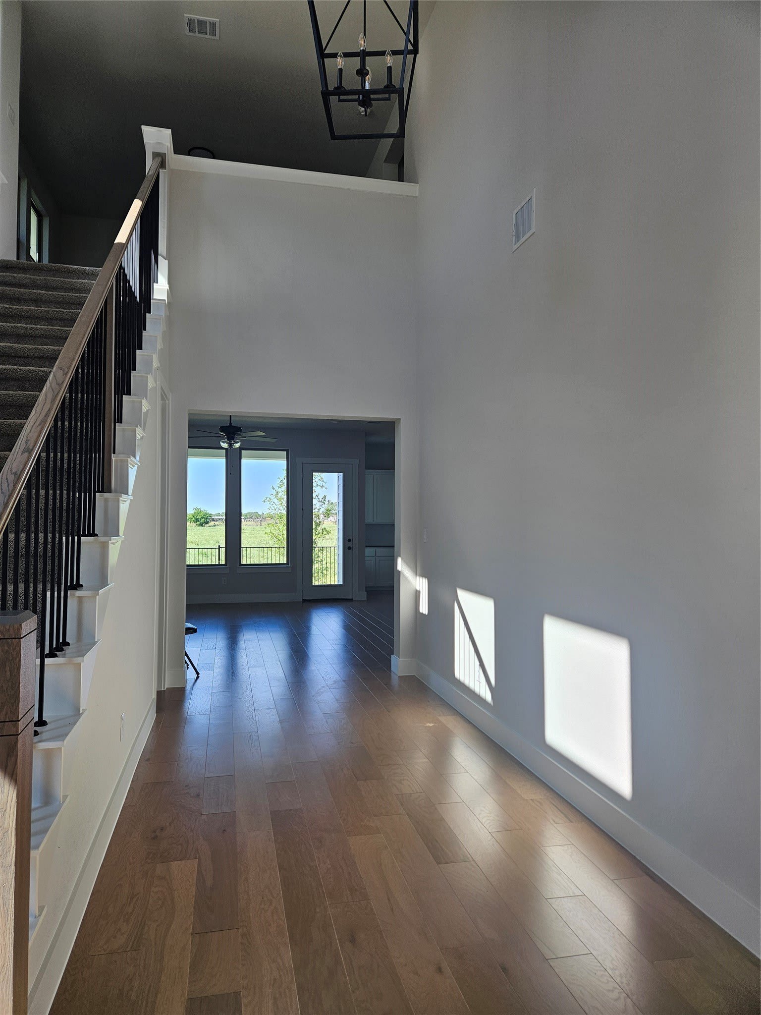 221 Chestnut Street – photo 3