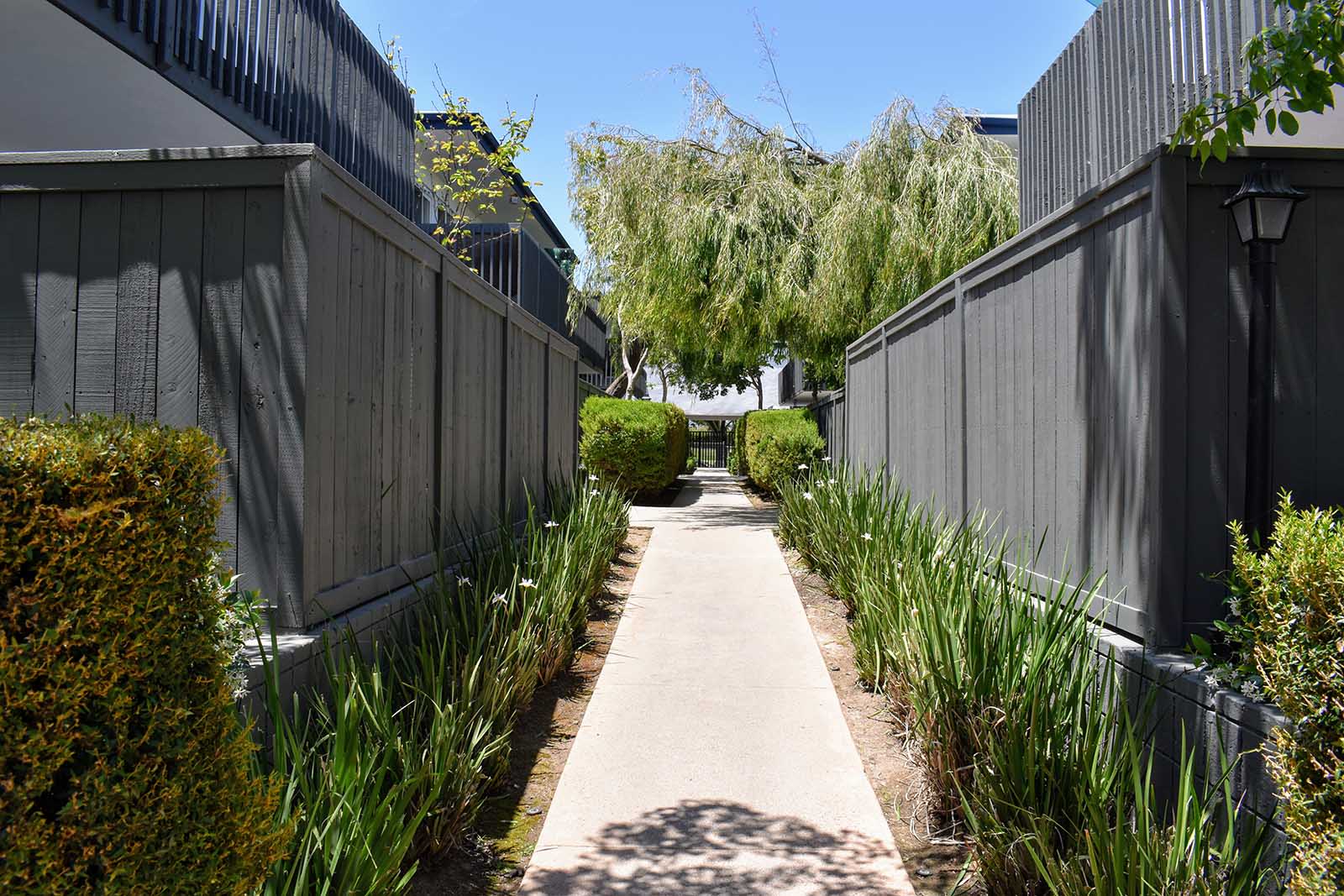 21023 Amie Ave – photo 4