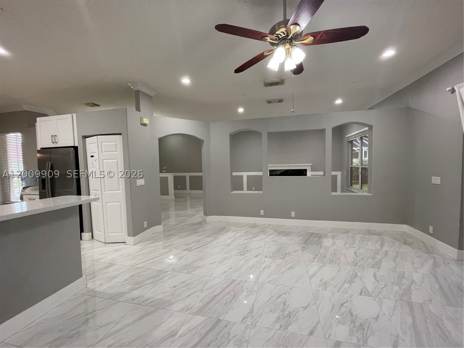 5263 SW 34th Way – photo 3