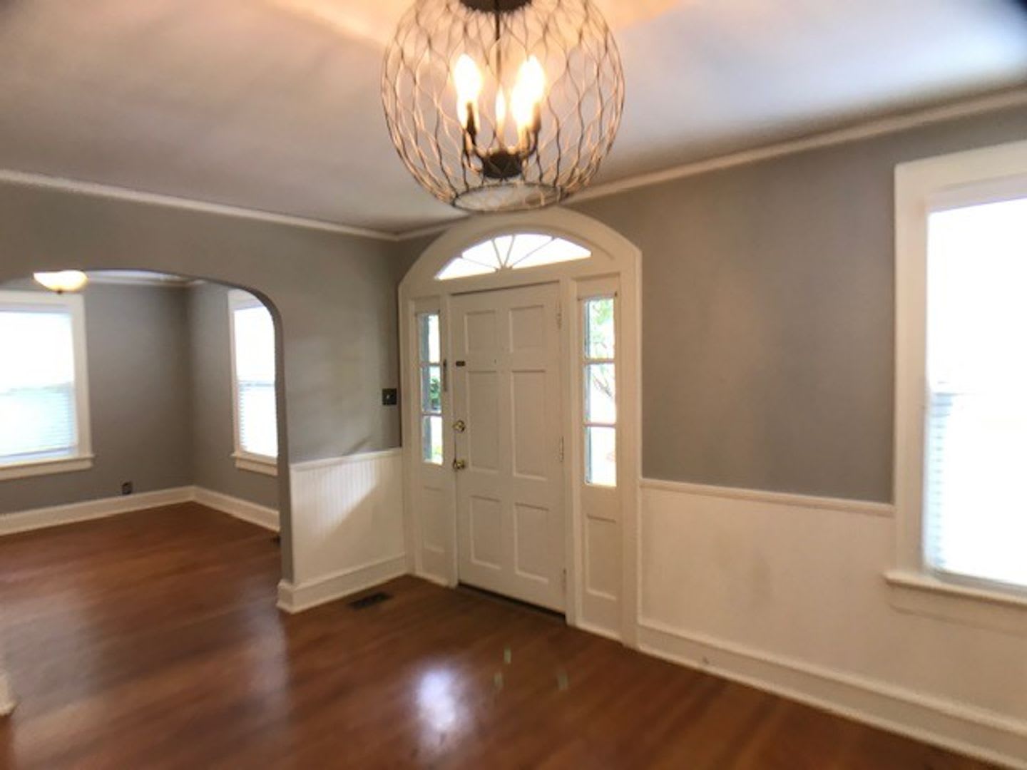 Adorable Inside the Beltline bungalow with lots of charm! – photo 5