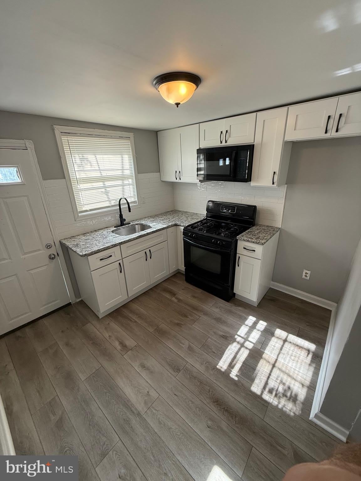 2140 E ANN Street – photo 2