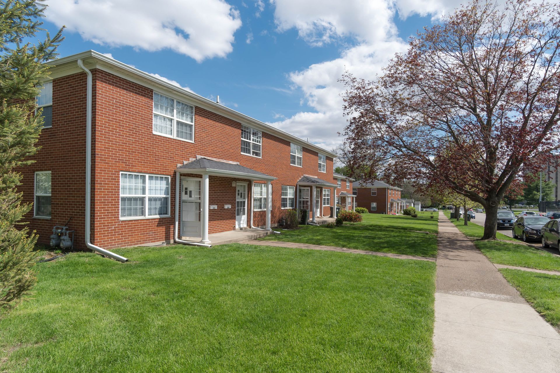 Campus Townhomes – photo 4
