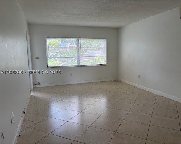 2815 NE 201st Ter – photo 4