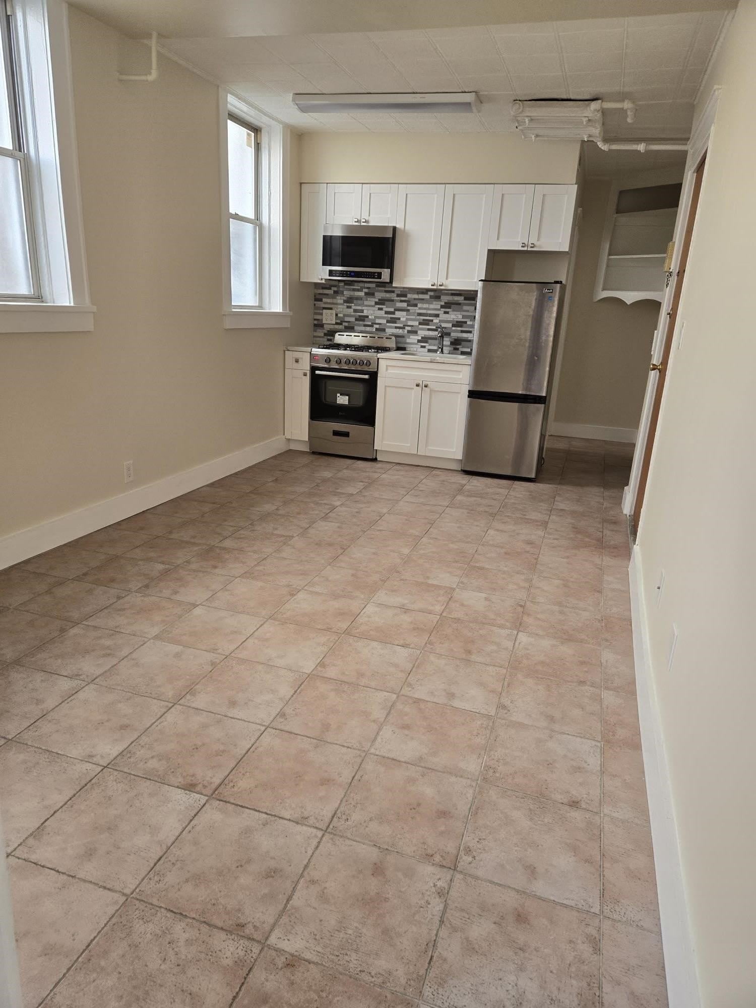 436 Anderson Ave – photo 1