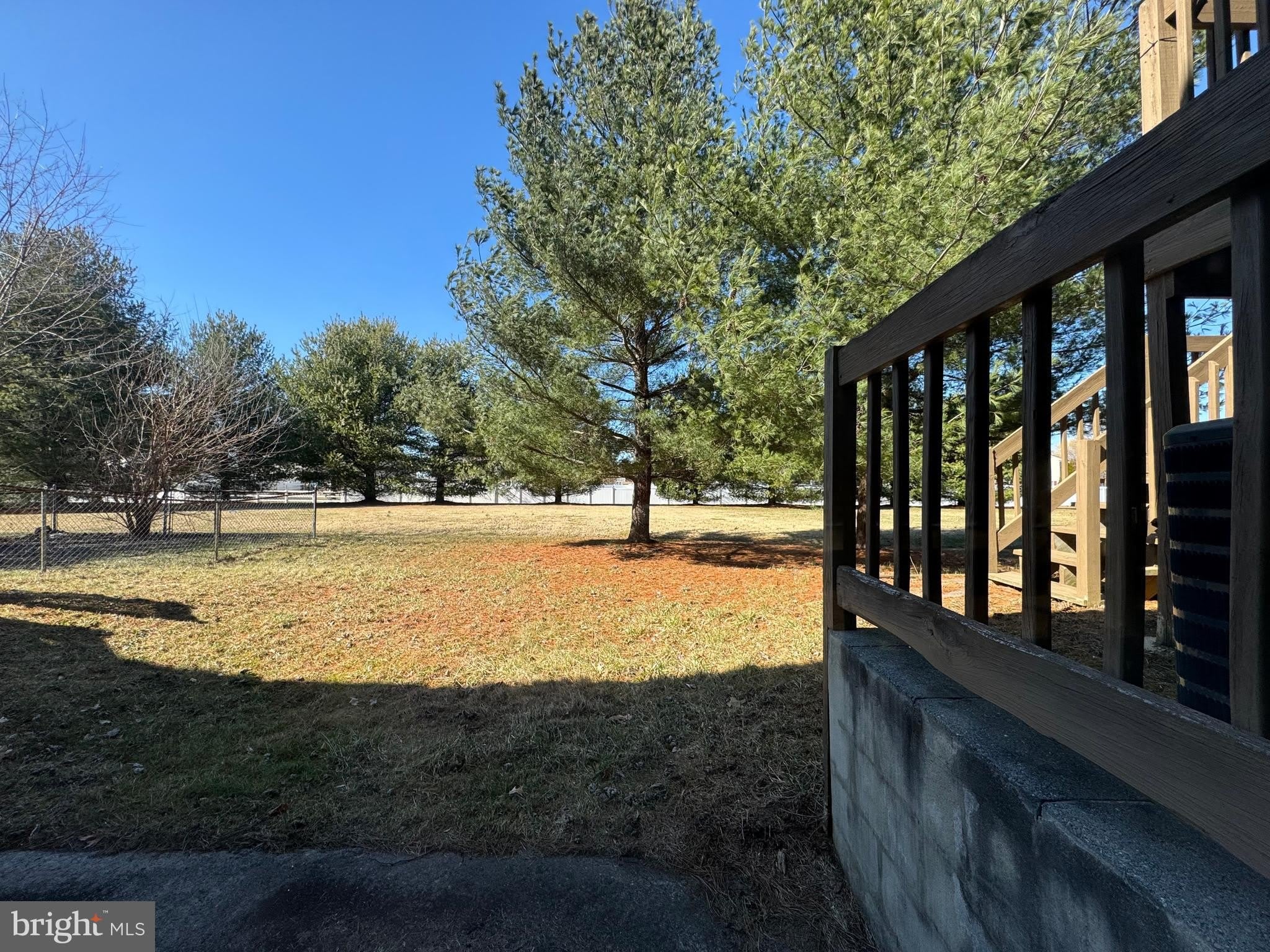 305 CHARRING CROSS Drive – photo 4