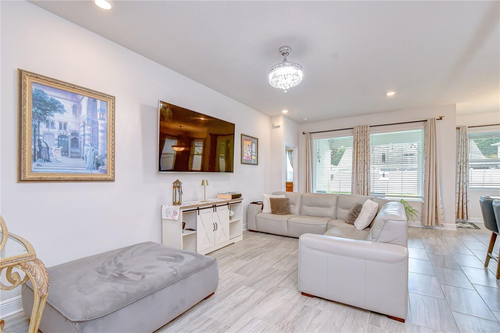 15371 CARAVAN Avenue – photo 4