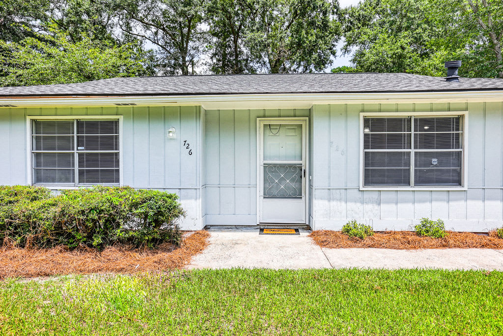 726 Fleming Rd – photo 4