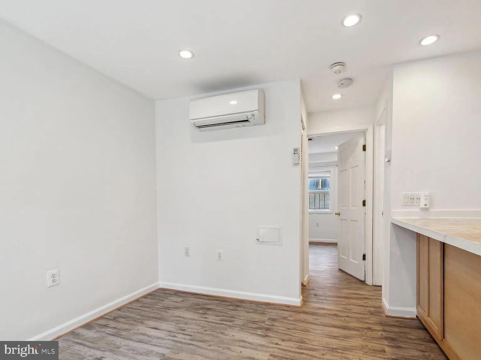 1704 V Street NW – photo 5