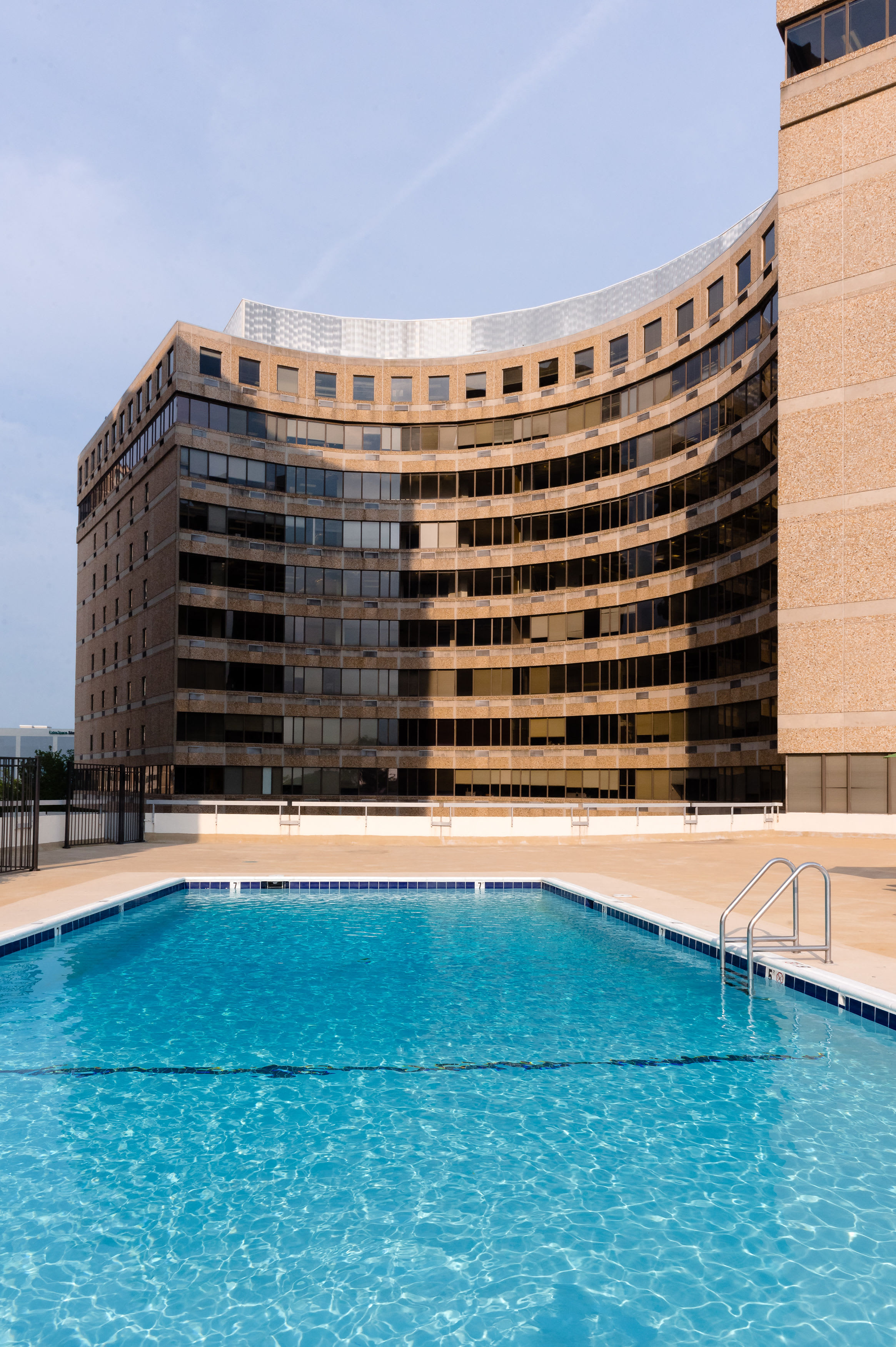 Hampton Plaza – photo 5