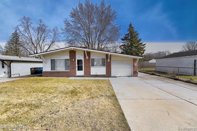 547 S Hawthorne Street – photo 3