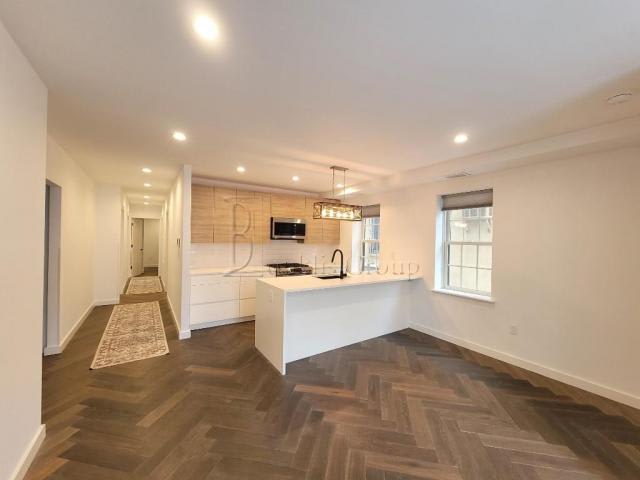 21 39 38Th Street – photo 3