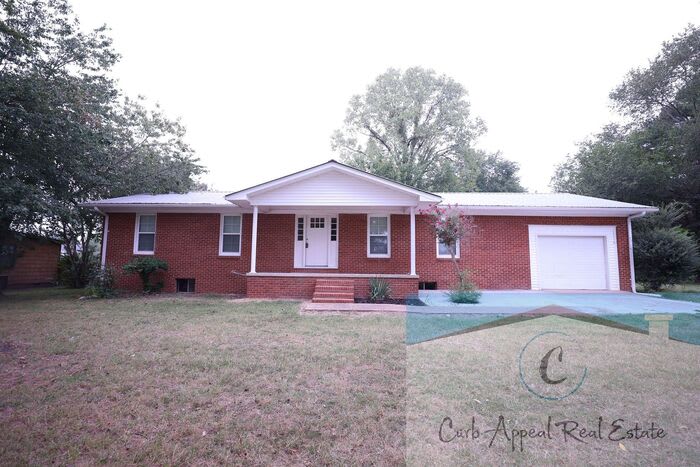 5401 Johnwood Drive – photo 1