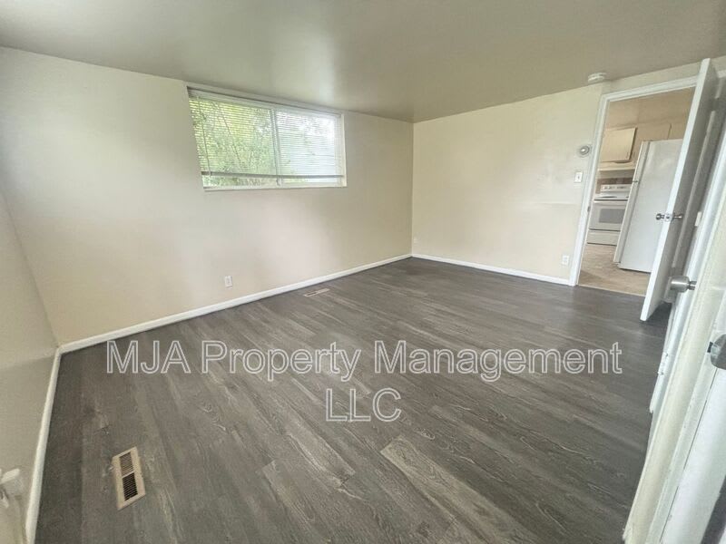 740 W Wasatch St – photo 1