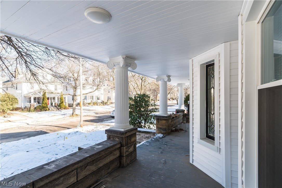 2970 Edgehill Road – photo 2