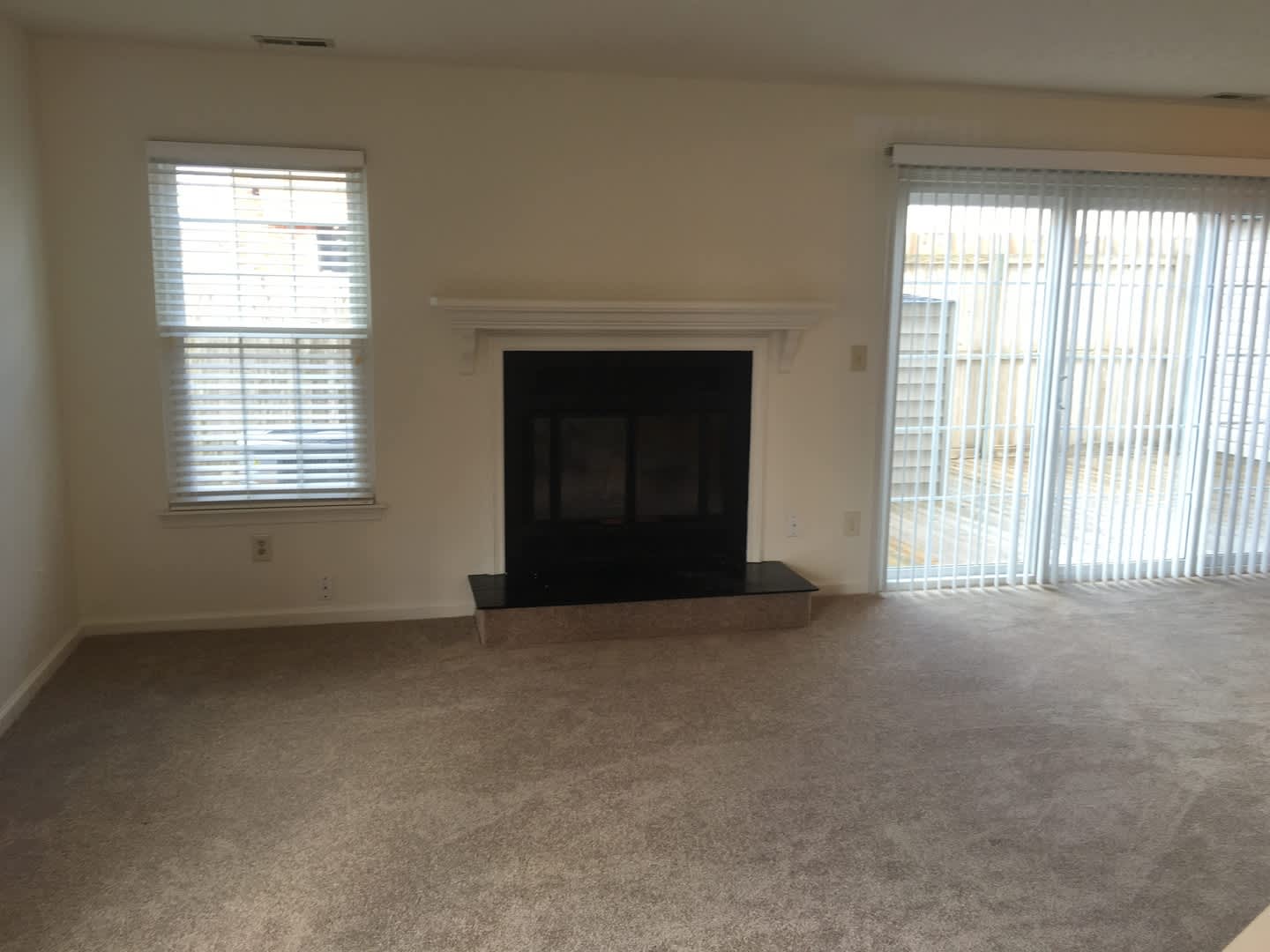 656 Oleander Circle – photo 4