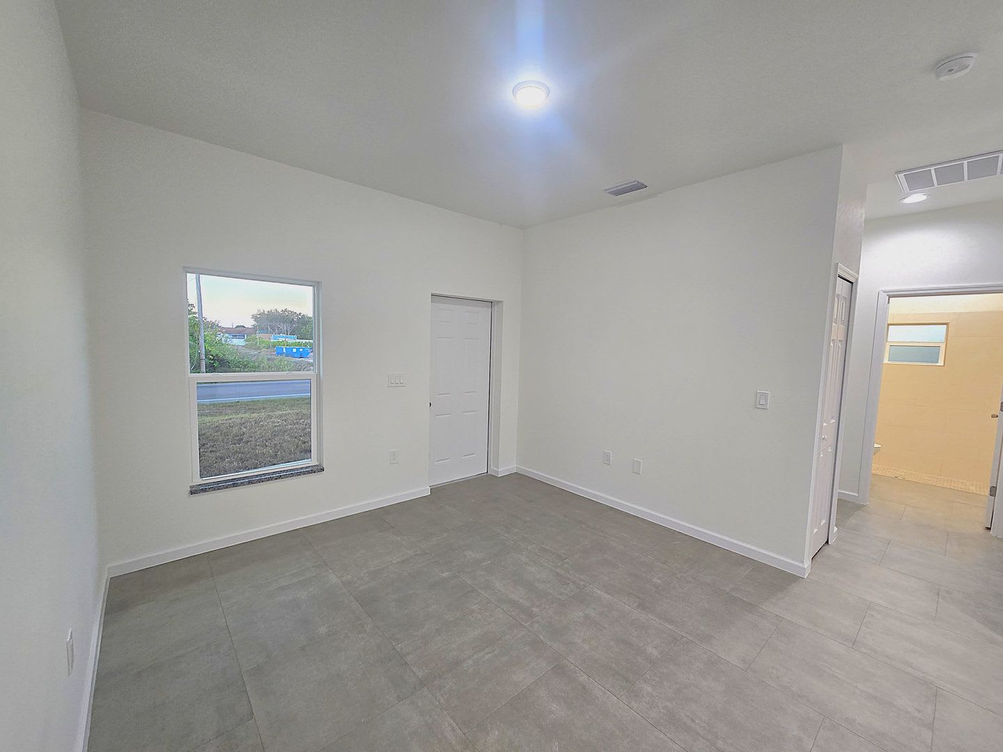 2/2/1-Great Location- SW Lehigh Acres – photo 4