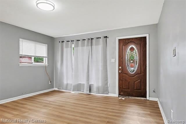 28148 Fairfax Street – photo 3
