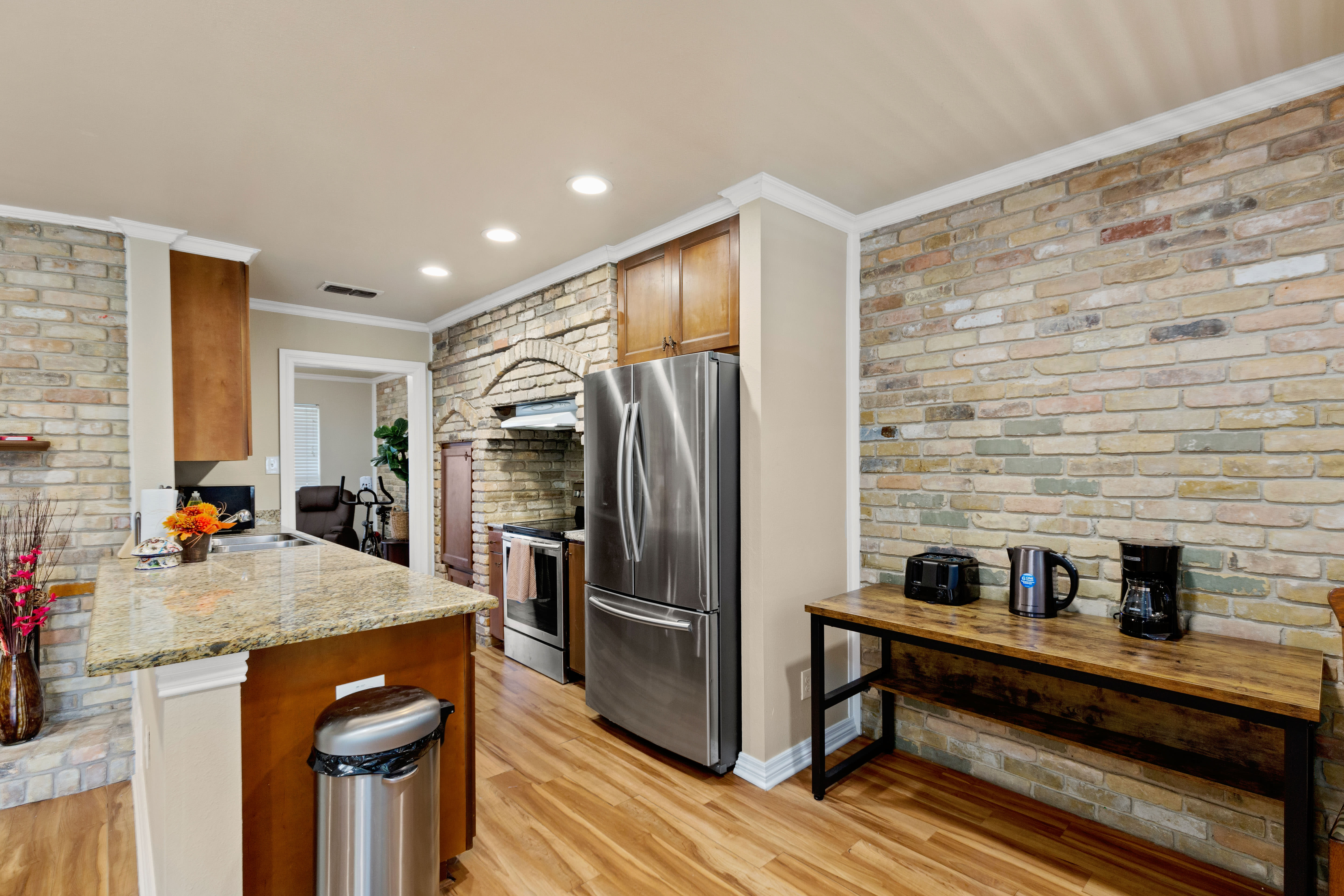 6602 Southpoint St – photo 5