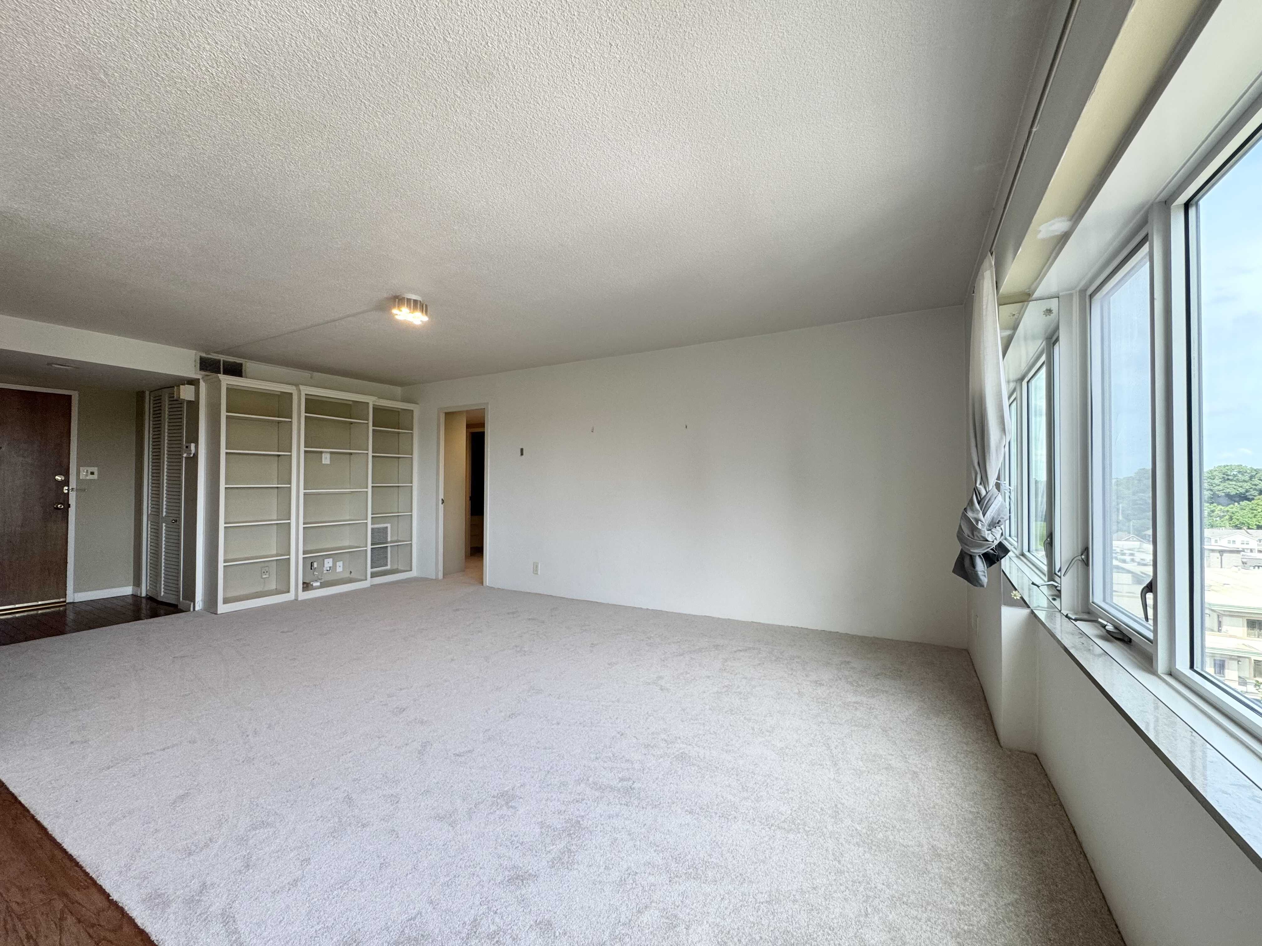 4545 Wornall Road – photo 3