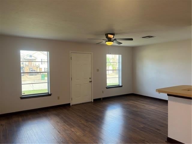 604 N WOODLAWN Avenue – photo 3