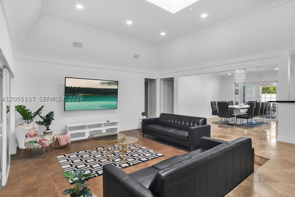 3321 N 37th St – photo 5