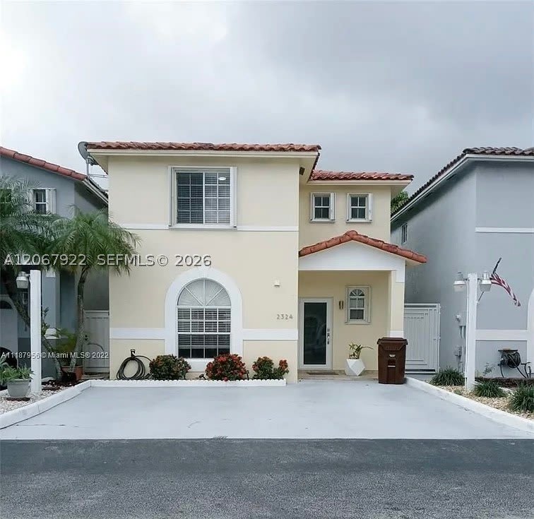 7211 W 24th Ave – photo 1