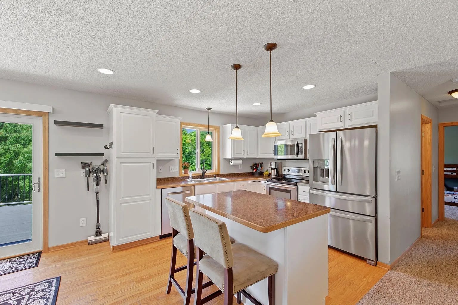 715 Black Forest Road – photo 2