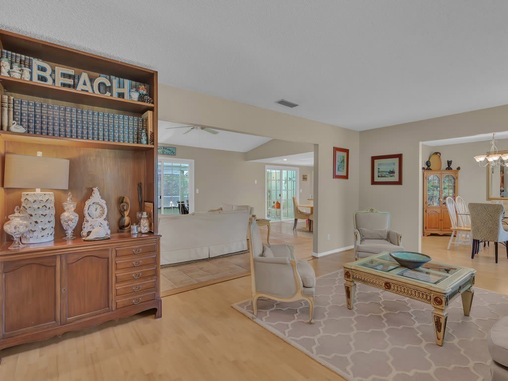 1045 Clipper Road – photo 4