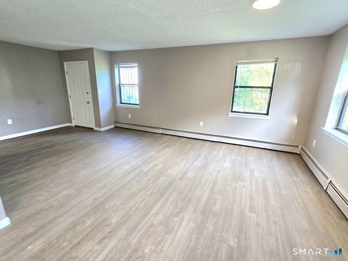 272 Bellevue Street – photo 5