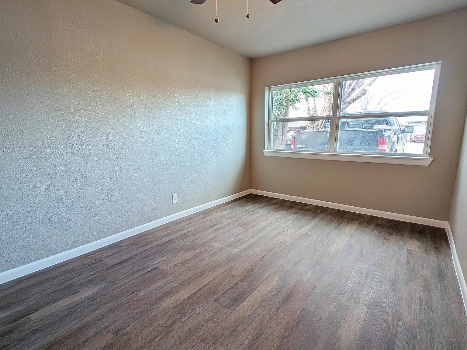 5802 Magnes Ln – photo 5