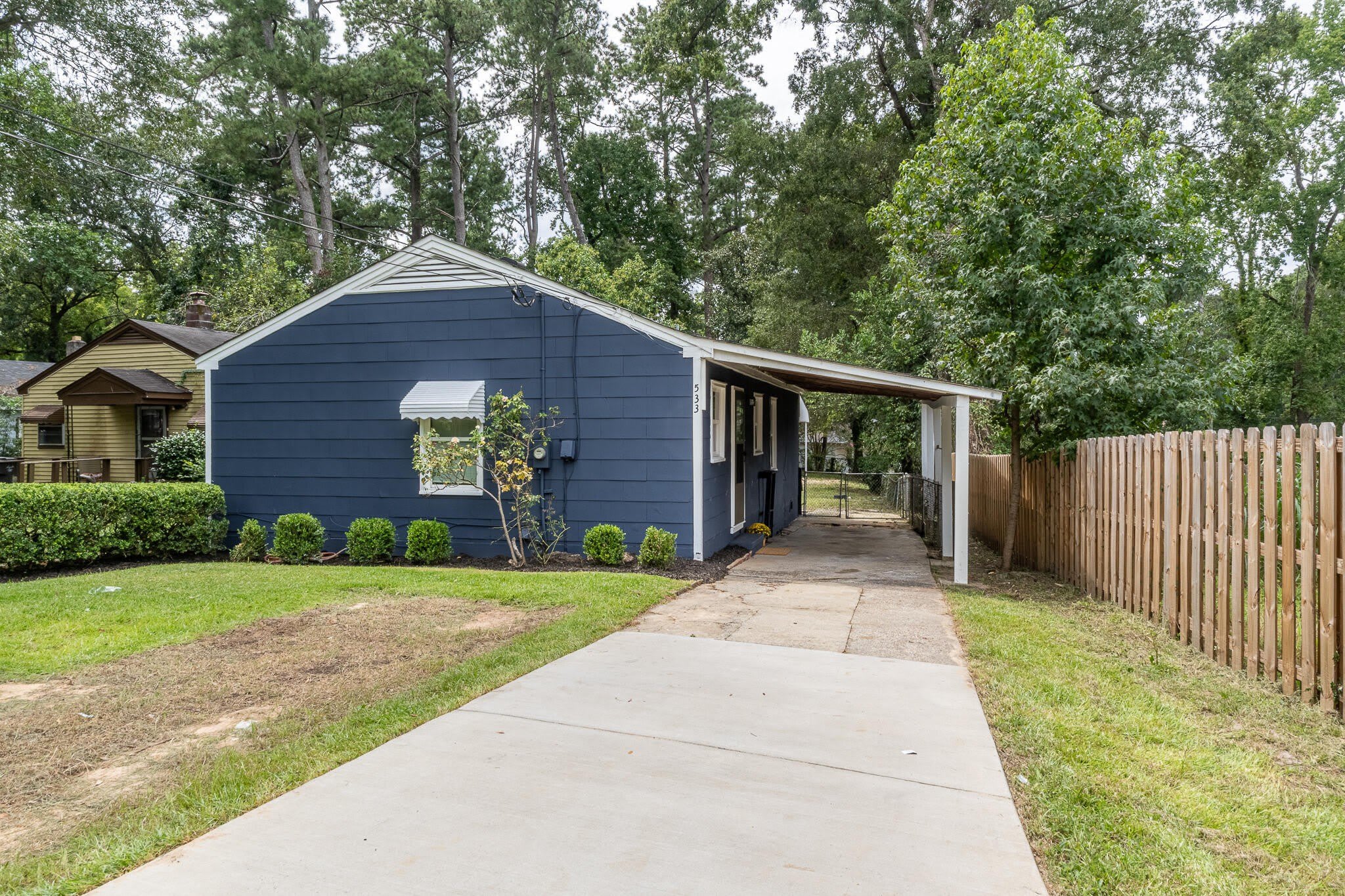 533 Basin Street – photo 1