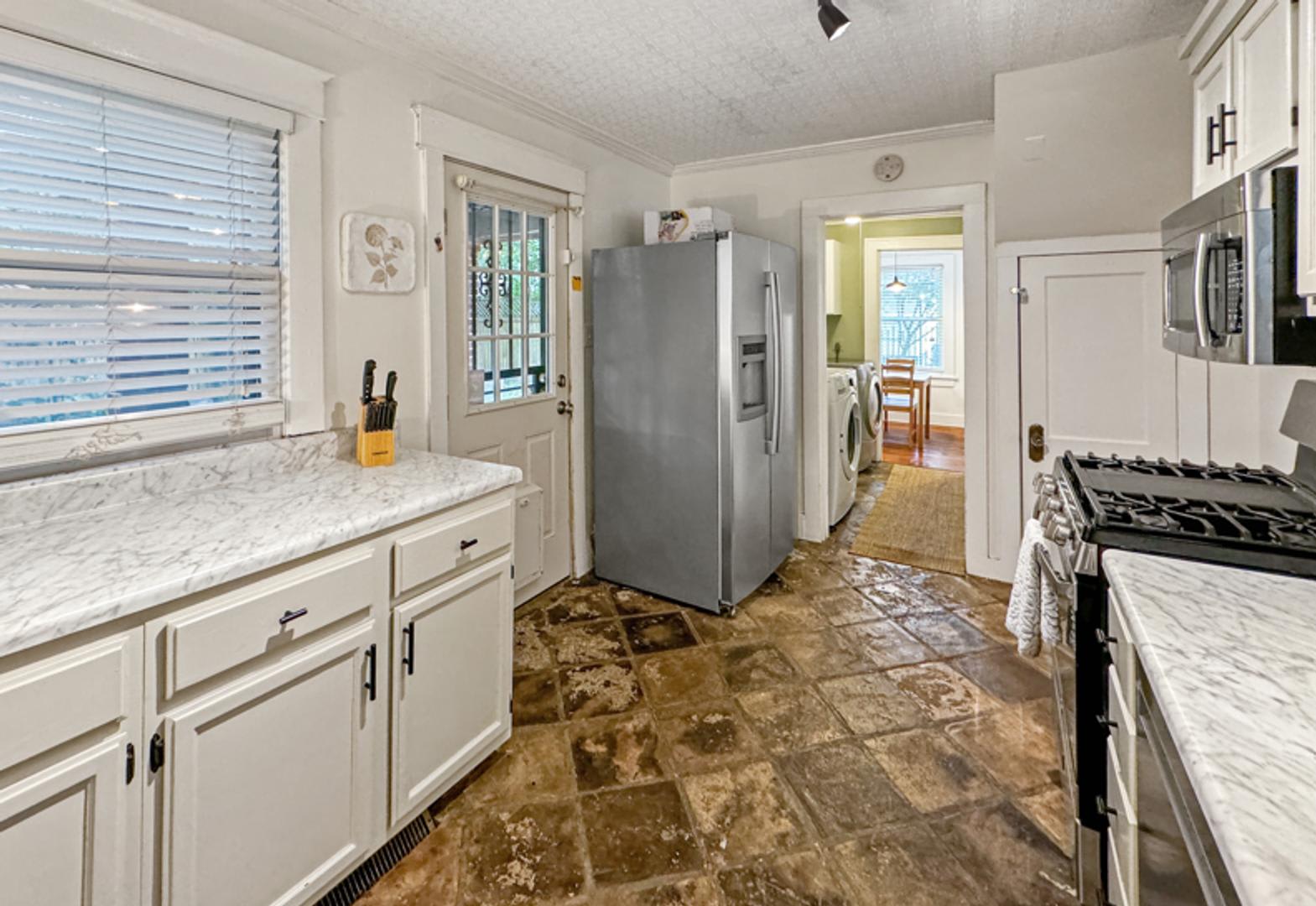 3 bedroom, 2 bathroom house in Cooper Young Historic District – photo 5