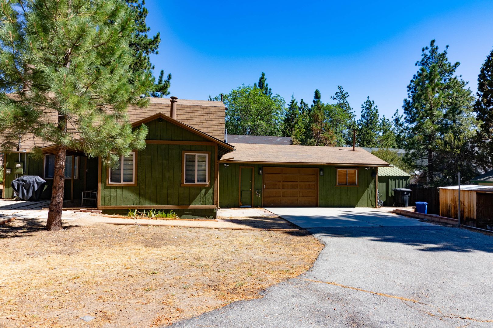 Cute Spacious Gambrel in Sugarloaf with Garage – photo 1