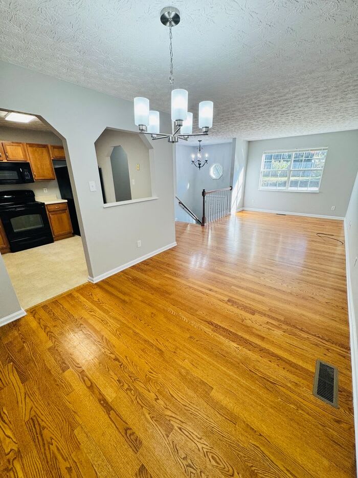 1221 Overton Lane – photo 5